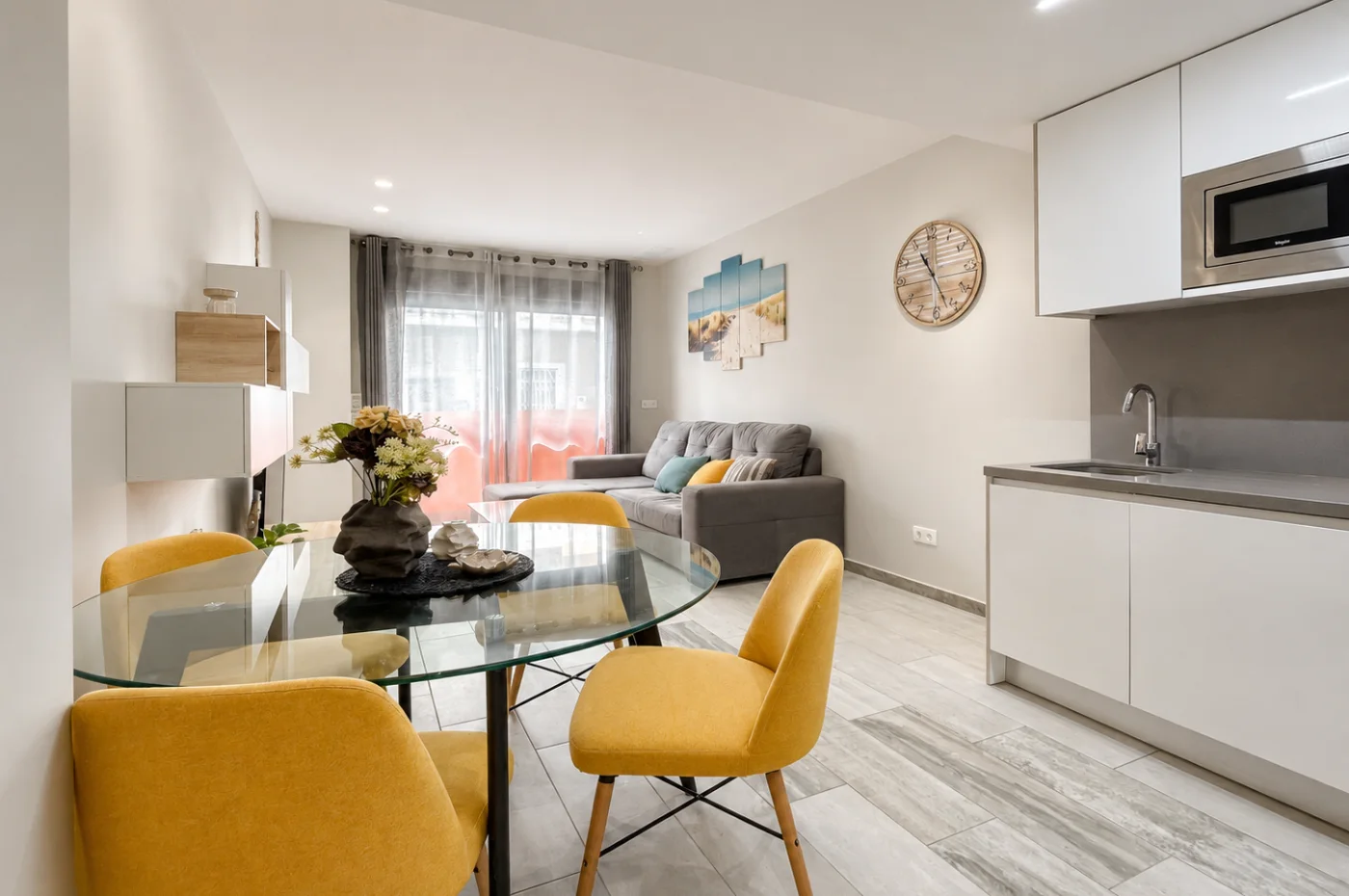 Residencial Alegria 11, Exclusivo apartamento con increíble diseño a 500 metros de la playa del cura + Piscina comunitaria