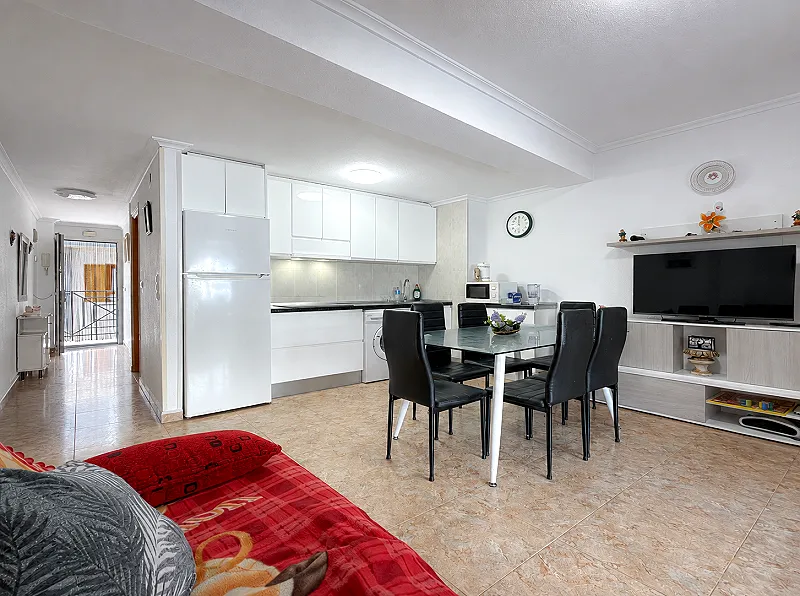 Novedad! Magnifico apartamento reformado con excelentes calidades + Enorme Terraza para disfrutas con los tuyos (550 mts de la playa)