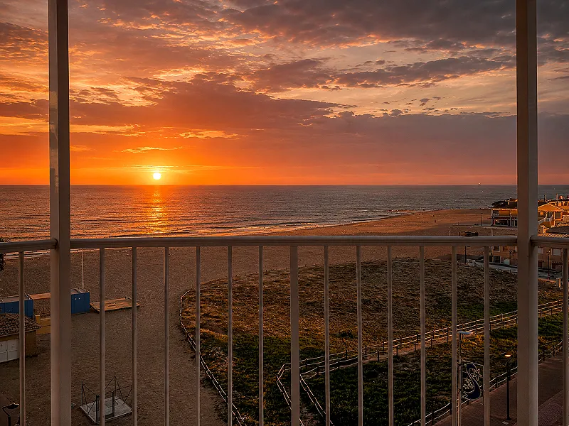 La Mata! Fantástico Ático en esquina y todo exterior con gran terraza e impresionantes vistas al mar!