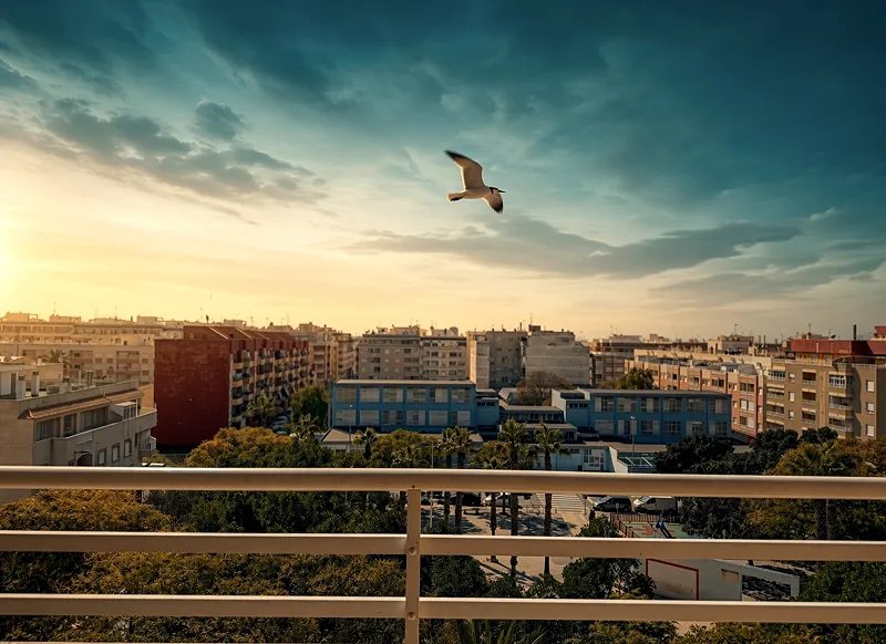 Exclusivo ático exterior, con amplia terraza y increíbles vistas panorámicas + Piscina comunitaria
