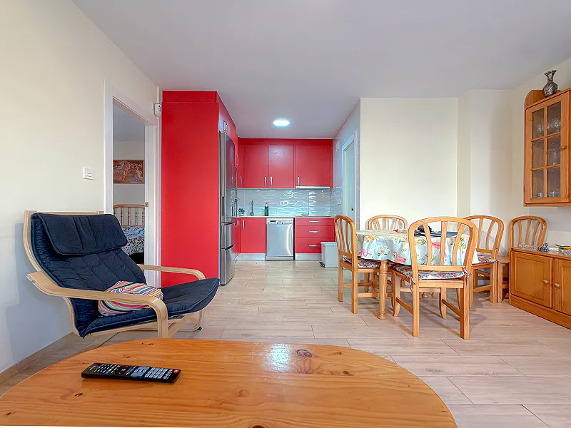 Impresionante Quad diseñado con excelentes calidades + 2 amplias terrazas + solarium privado