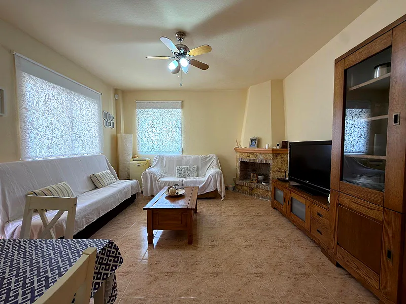 Orihuela Costa! Luminoso Bungalow con amplia terraza en residencial exclusivo con piscina y ubicación privilegiada