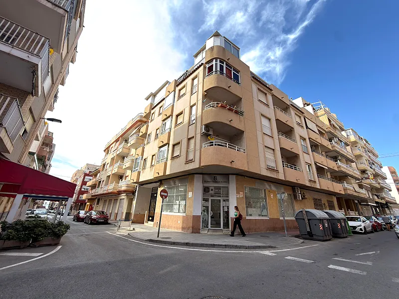 Playa del cura! Amplio apartamento completamente reformado con cómoda terraza a 380 metros de la playa